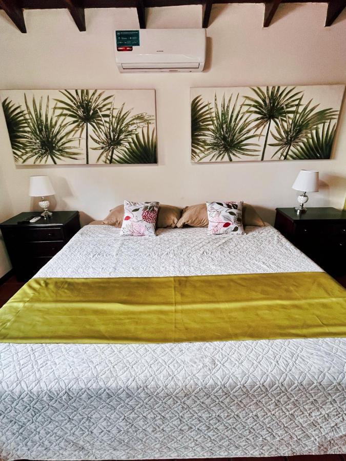 Siwo Art Guesthouse Playa Ocotal エクステリア 写真