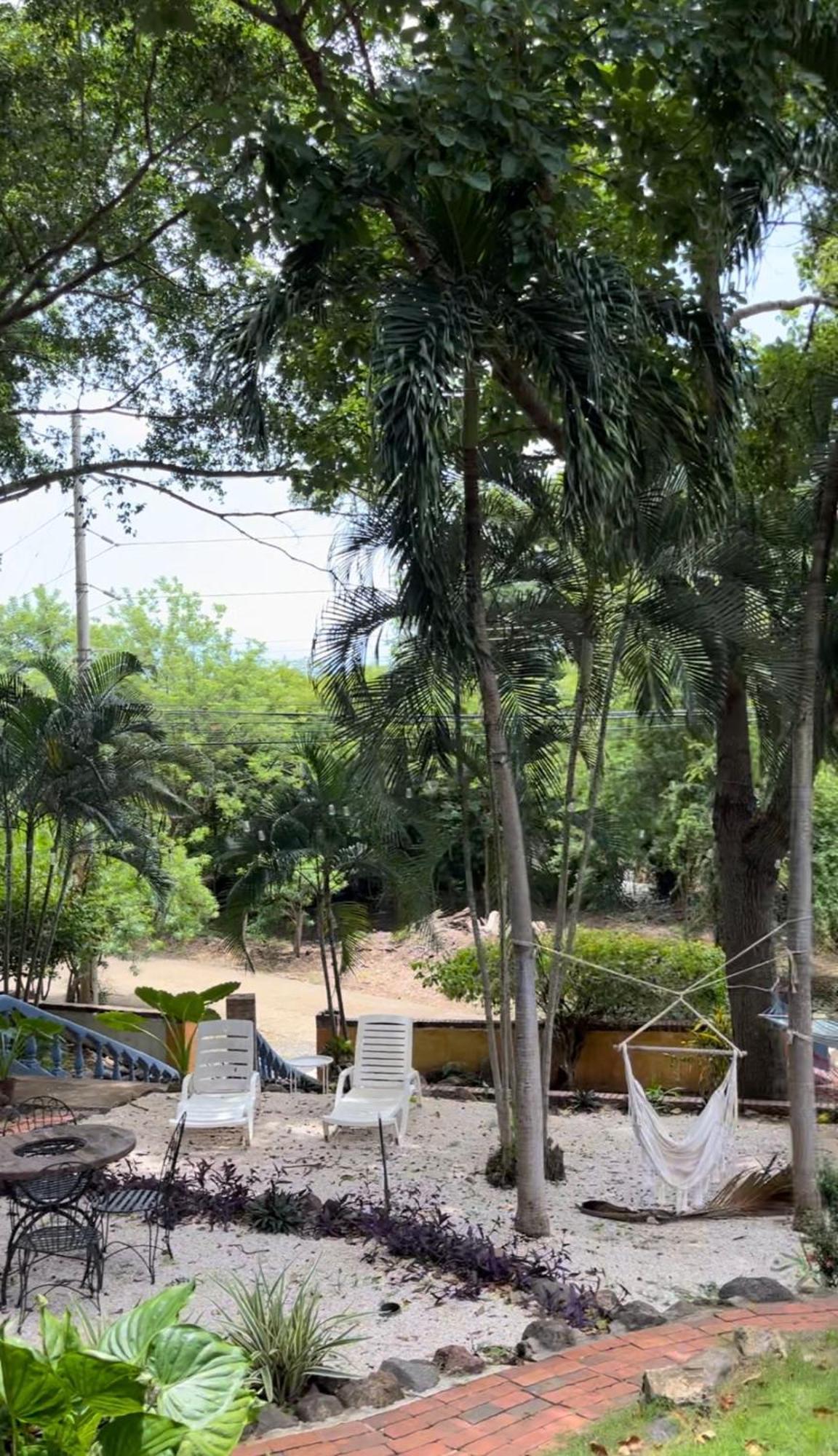 Siwo Art Guesthouse Playa Ocotal エクステリア 写真