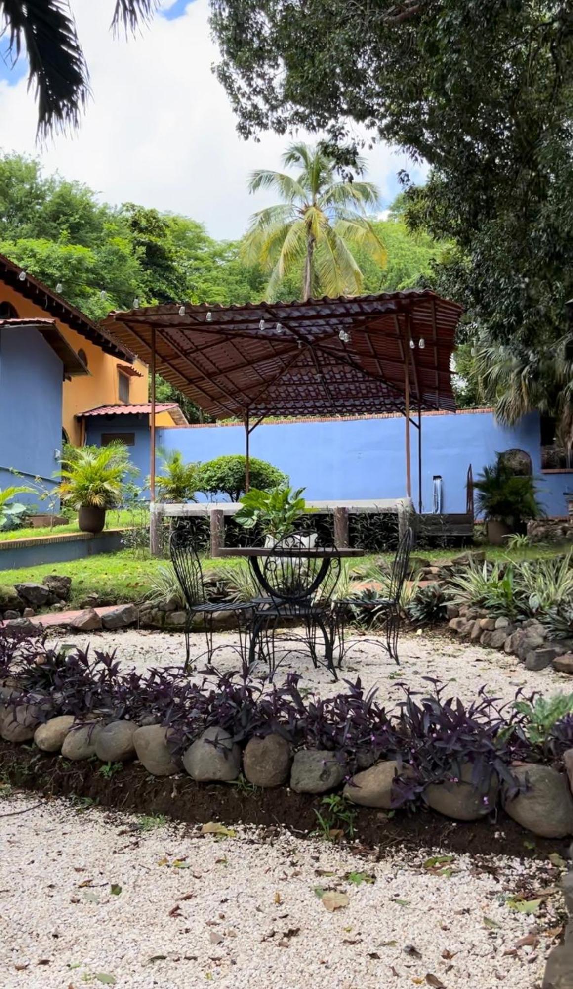 Siwo Art Guesthouse Playa Ocotal エクステリア 写真