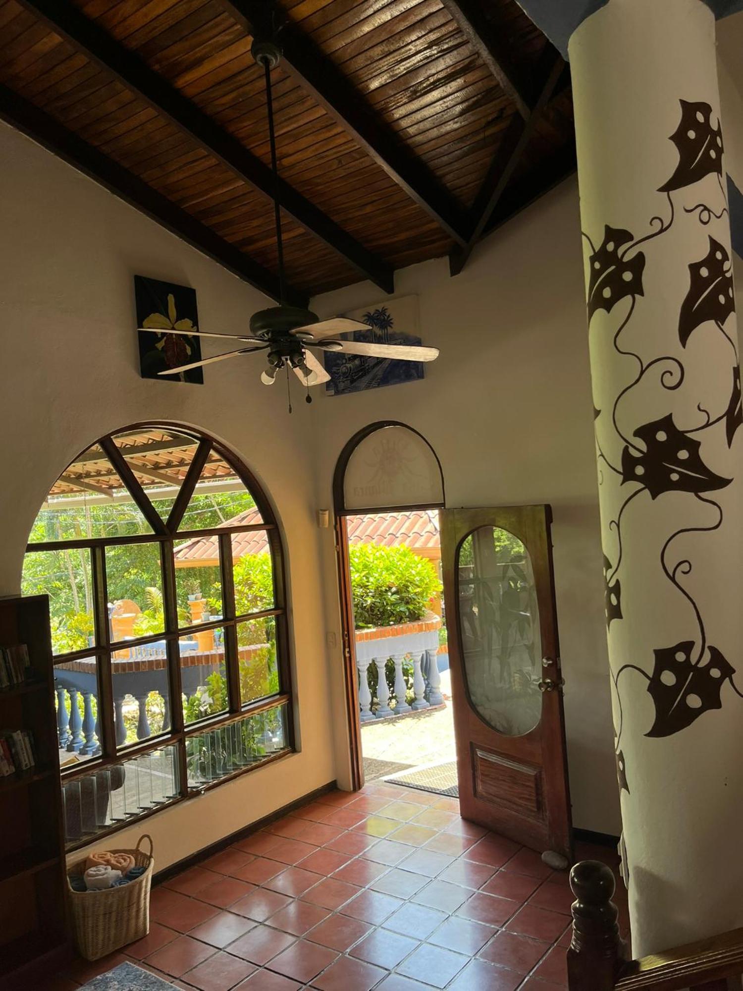 Siwo Art Guesthouse Playa Ocotal エクステリア 写真