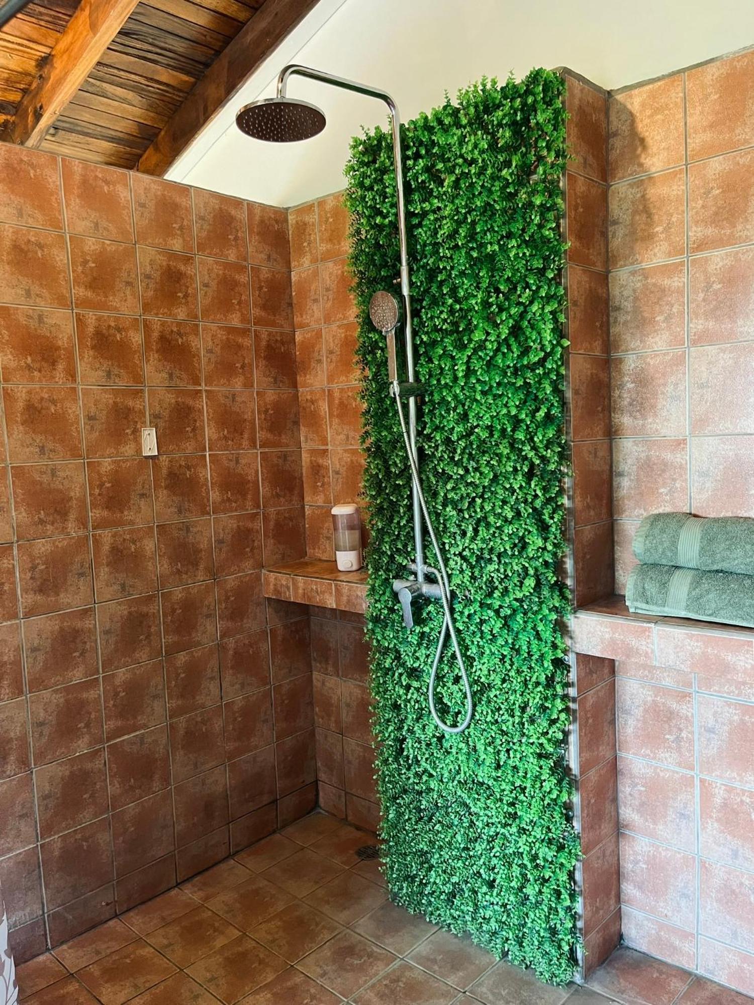 Siwo Art Guesthouse Playa Ocotal エクステリア 写真