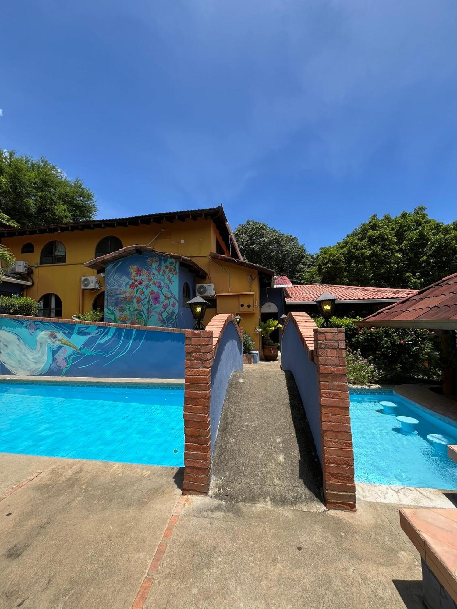 Siwo Art Guesthouse Playa Ocotal エクステリア 写真